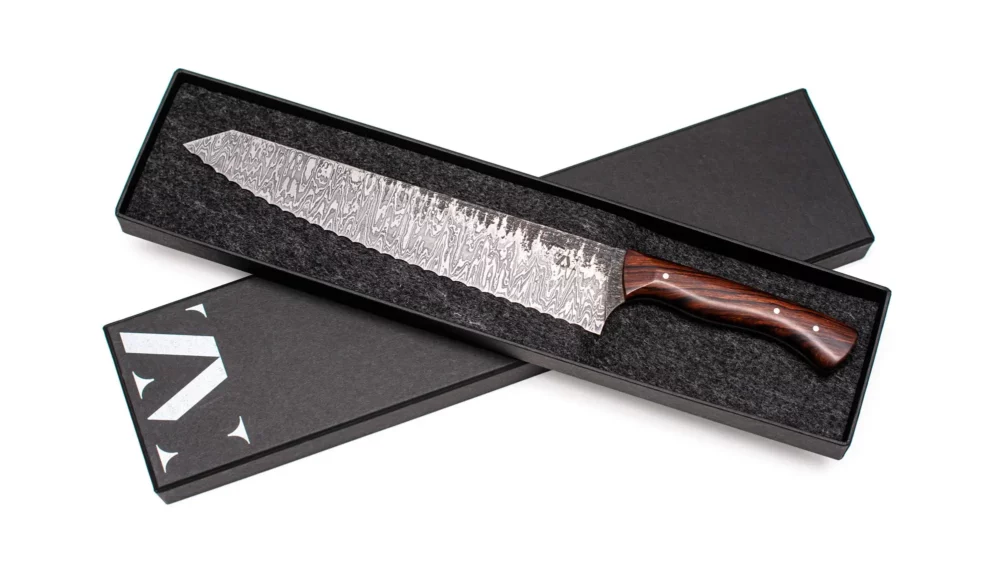 Handgeschmiedetes Brotmesser aus Damaszenerstahl mit 60 Lagen und Holzgriff