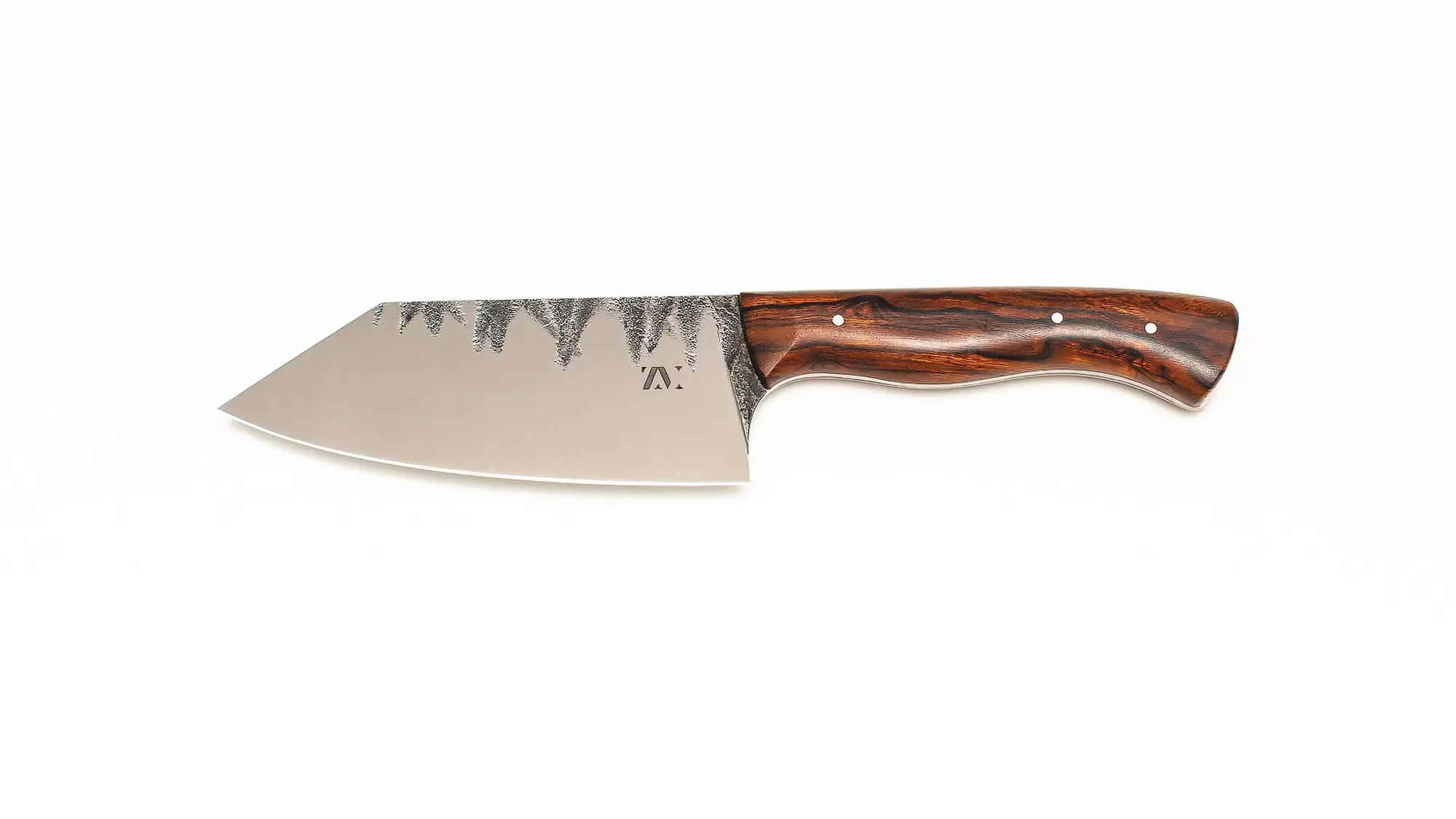 Handgeschmiedetes Ko-Bunka Kochmesser aus Carbonstahl mit Kurouchi-Finish und edlem Wüsteneisenholz-Griff von ZM-Messer aus Haag am Hausruck, Oberösterreich